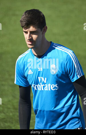 Madrid, Madrid, Spagna. Xv Mar, 2019. Thibaut Courtois (portiere; Real Madrid) durante una sessione di formazione presso la stazione di depurazione di Valdebebas strutture di formazione il 15 marzo 2019 a Madrid, Spagna Credit: Jack Abuin/ZUMA filo/Alamy Live News Foto Stock