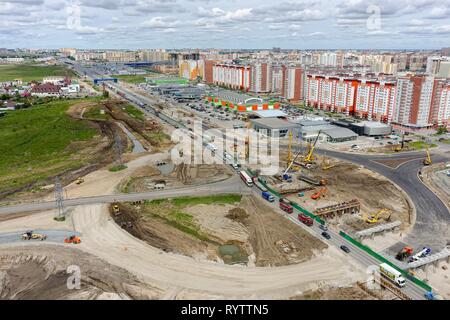 Costruzione di due livelli di risultato sulla strada di bypass Foto Stock