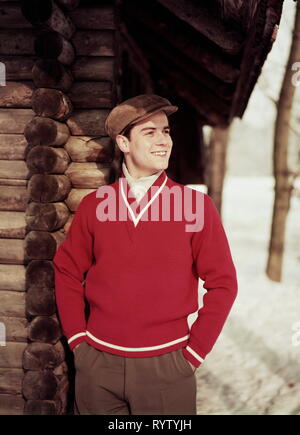 Tra uomini, degli anni cinquanta, giovane, Additional-Rights-Clearance-Info-Not-Available Foto Stock