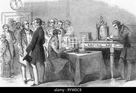 Mail, di telegrafia, telegrafo ufficio del Parlamento e la stampa sottomarino Telegraph Company (linea Londra - Parigi), Cornhill Inghilterra, incisione su legno, 1852, artista del diritto d'autore non deve essere cancellata Foto Stock