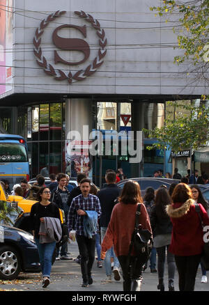 Bucarest, Romania - 17 Ottobre 2018: Sheraton Bucarest Hotel situato sulla Calea Dorobantilor, a Bucarest, in Romania. Foto Stock