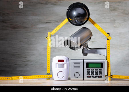 Casa degli oggetti di sicurezza nel concetto di sicurezza Foto Stock