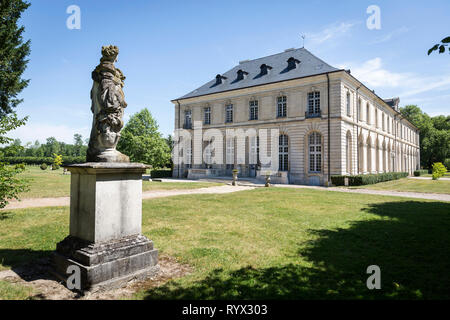 Fontaine-Chaalis (Francia settentrionale): Abbazia di Chaalis. Parco e Castello Foto Stock