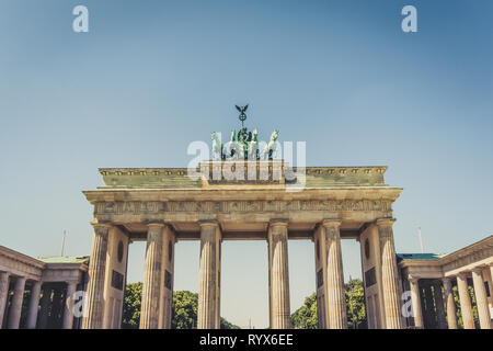 Berlino, Germania - Giugno 2015: Il Brandenburger Tor (Porta di Brandeburgo a Berlino Germania Foto Stock