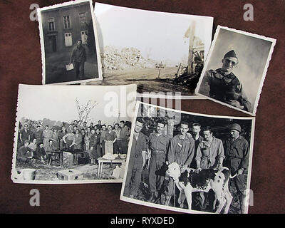 Fotografie personali e cimeli della lotta contro gli americani durante la Seconda Guerra Mondiale. Foto Stock