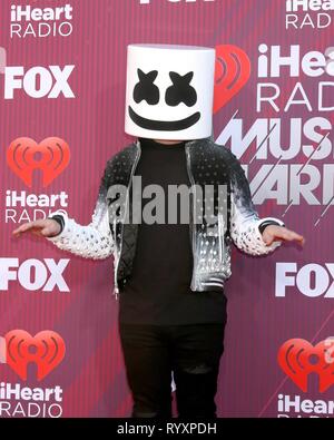 Los Angeles, CA, Stati Uniti d'America. Xiv Mar, 2019. Marshmello presso gli arrivi per 2019 iHeartRadio Music Awards - Parte 2, Microsoft Theatre, Los Angeles, CA Marzo 14, 2019. Credito: Priscilla concedere/Everett raccolta/Alamy Live News Foto Stock