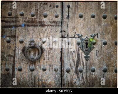 Vecchia porta di legno Foto Stock