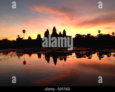 Sunrise Angkor Wat, Cambogia Foto Stock
