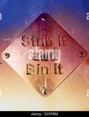 In prossimità di una "vasca e lo scomparto di preavviso Foto Stock