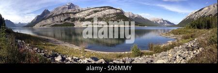 Laghi di spruzzo riflessione, Kananaskis Foto Stock