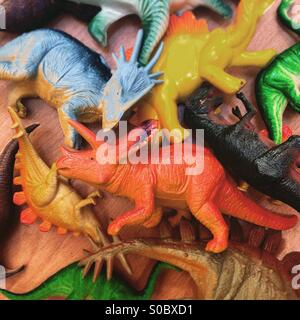 Dinosauri giocattolo Foto Stock
