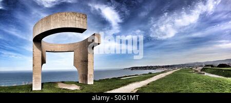 Vista panoramica dell'elogio dell'orizzonte in Gijon, Asturias - Spagna Foto Stock