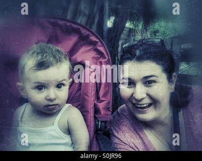 La madre e il bambino (figlia) Foto Stock