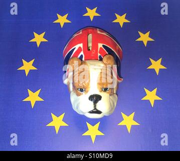 British bulldog siede in Europa stelle Foto Stock