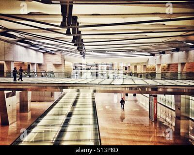 Airport Terminal dell Aeroporto Internazionale Dulles di Washington DC, Stati Uniti d'America Foto Stock