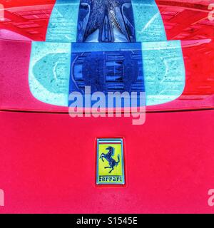 Un badge Ferrari su un 458 Speciale Foto Stock