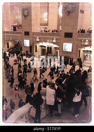 Enorme folla in grand concourse della Grand Central Terminal, NYC, STATI UNITI D'AMERICA Foto Stock
