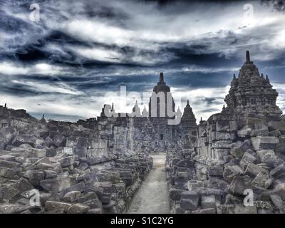 Sewu tempio di Prambanan Temple composto - Centro di Giava, in Indonesia Foto Stock