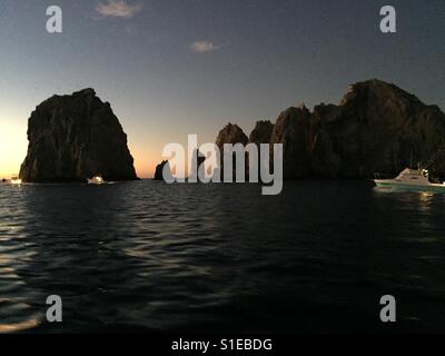 Sunrise in Cabo San Lucas, Lands End Foto Stock