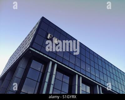 Il Financial Times office, 1 Southwark Bridge, a Londra, Inghilterra Foto Stock