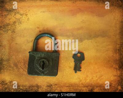 Lucchetto dell'annata Foto Stock