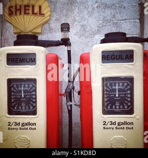Ripristinate le pompe di benzina Foto Stock