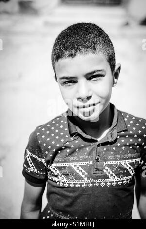 Un bambino profugo in Arroub Camp di Betlemme, Palestina. Foto Stock