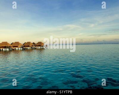 Laguna Blu di Sunrise Foto Stock