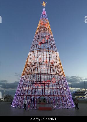 Le luci di Natale a Funchal, Madeira, Portogallo Foto Stock