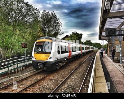 A Saxmundham stazione ferroviaria, Suffolk, Inghilterra. Foto Stock