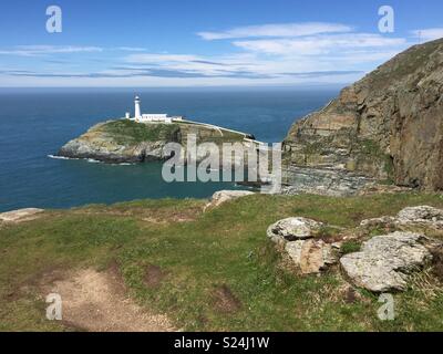 Sud pila faro, Holyhead, Anglesey Foto Stock