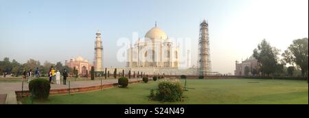 Vista panoramica al Taj Mahal Foto Stock