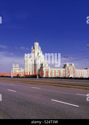 Kotelnicheskaya Embankment edificio a Mosca. Foto Stock