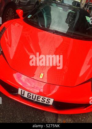 Ferrari 458 Italia con ostentato personalised numero di targa, Wan Chai, Hong Kong Foto Stock