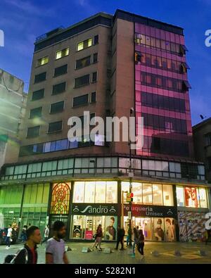 Humboldt edificio situato sul Boulevard di Sabana Grande. Caracas, Venezuela. Vicente Quintero Foto Stock