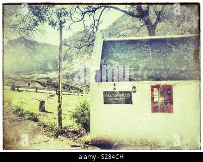 Tolhuis Bistro è situato nel Michell's Pass tra Tulbagh e Ceres nella provincia del Capo occidentale del Sud Africa. Foto Stock