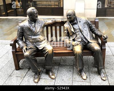 Allied scultura New Bond Street Londra Foto Stock