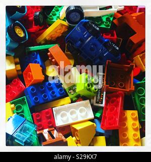 Colorati mattoni duplo Foto Stock