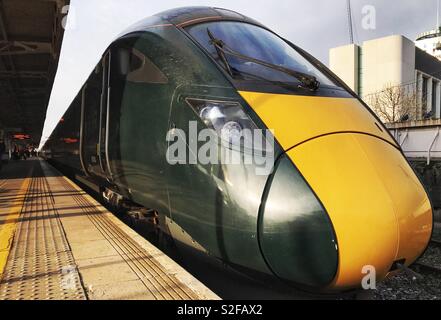 Great Western Railway elettro-diesel alta velocità inter city express train Foto Stock