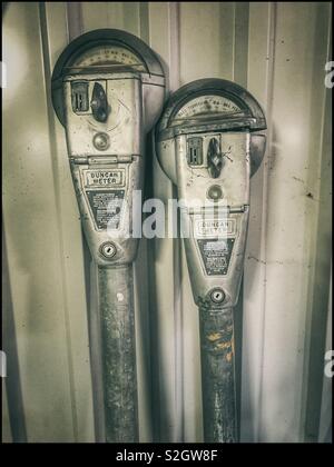 Vintage a gettone parcheggio metri a Toeka Stoor vicino a Paarl, Sud Africa. Foto Stock