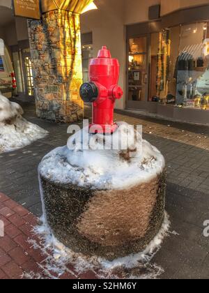 Idrante, nel villaggio di Whistler, Canada Foto Stock