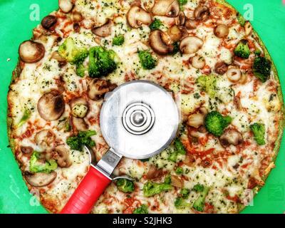 Dr. Oetker pizza con base di spinaci Foto Stock