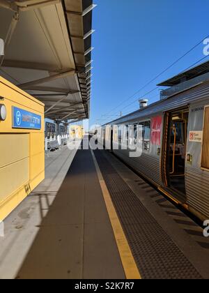 Brisbane Airtrain, Brisbane stazione ferroviaria, Queensland, Australia Foto Stock