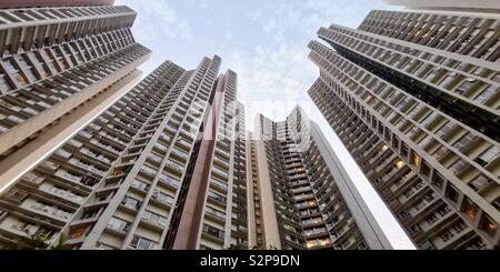 Alto edificio residenziale in Hong Kong. Foto Stock