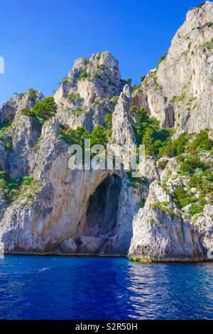 La Grotta Bianca fuori dell'isola di Capri, Italia Foto Stock