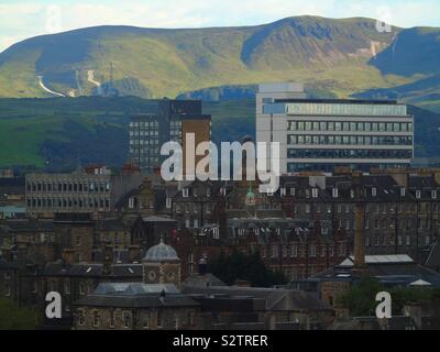 Edimburgo vista da Carlton Hill Foto Stock