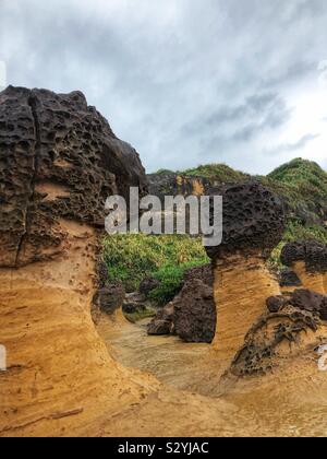 Le formazioni rocciose a Geo parco vicino a Taipei. Foto Stock