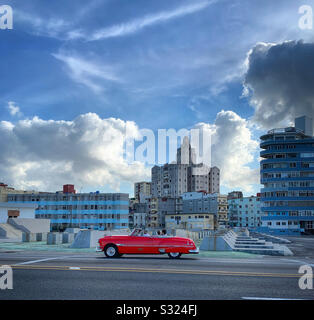 Auto d'epoca a l'Avana, Cuba. Foto Stock