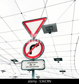 Dare il senso, nessuna svolta a destra Foto Stock