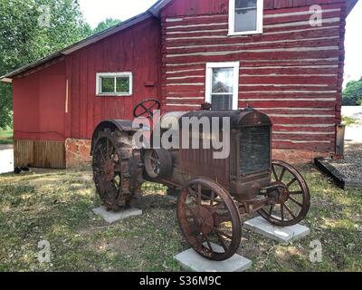 Trattore d'epoca McCormick Deering Foto Stock